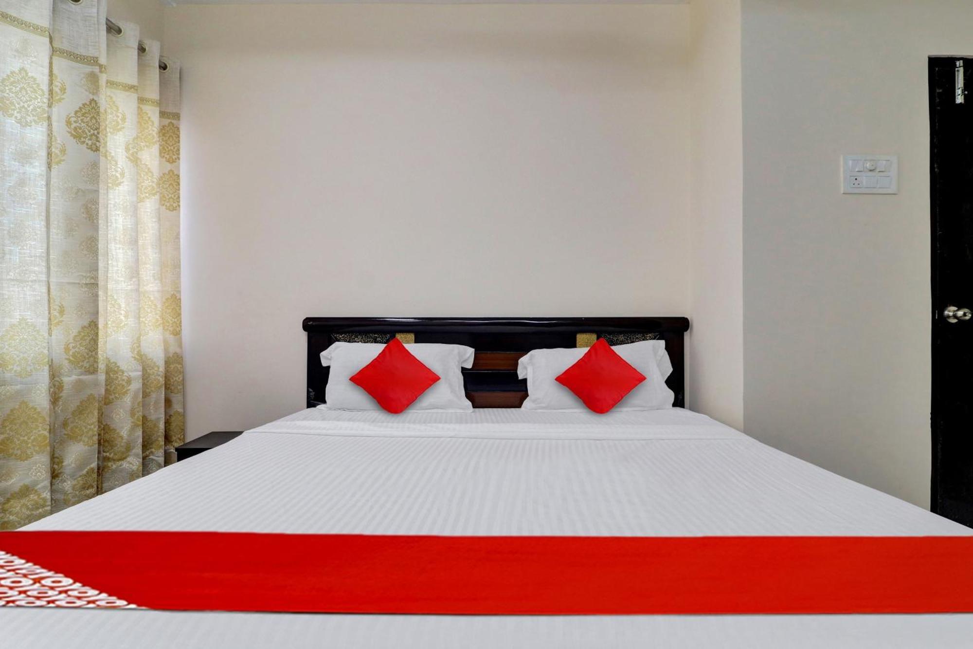 Hotel O Shri Ganesh Near By Himayatnagar,Ashok Nagar,Rtc X Roads ไฮเดอราบัด ภายนอก รูปภาพ